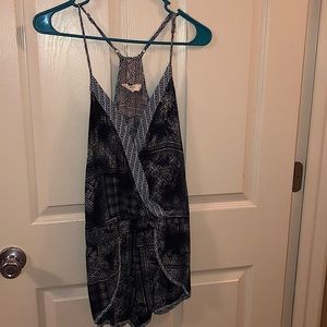 ✨Price Drop✨ Romper!